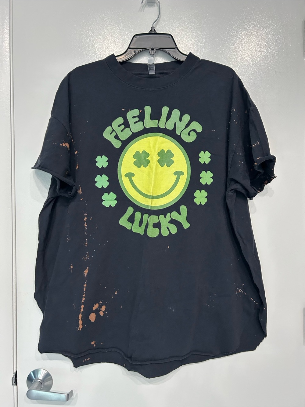 Pebby Forevee Feeling Lucky Smiley Bleached Black T Shirt 2XL EUC